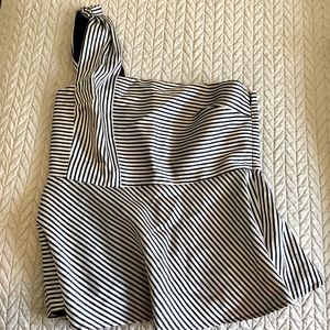 NWOT Banana Republic Striped One-Shoulder Peplum Top